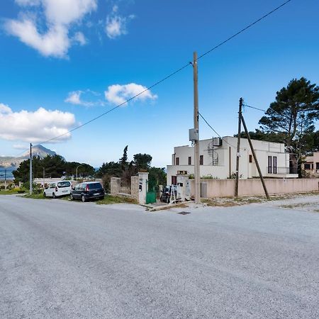 B&B Villa Il Carrubo San Vito Lo Capo Extérieur photo